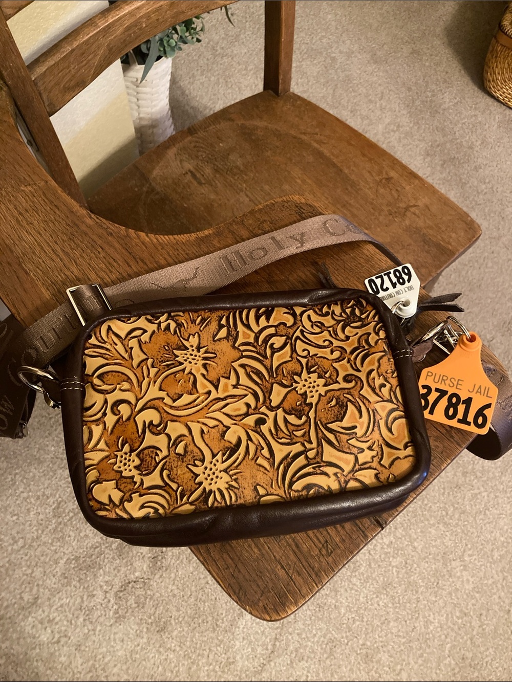 Holy Cow Couture Ranch Mama Bum Bag w/Dust Bag NWOT - Picture 2 of 8